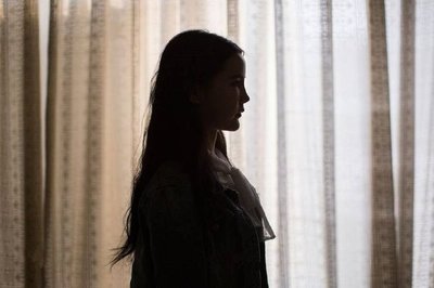 揭秘&ldquo;網(wǎng)紅&rdquo;生態(tài)鏈 工廠化制造美女